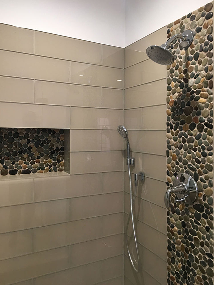 Glazed Bali Ocean Pebble Tile Shower Feature