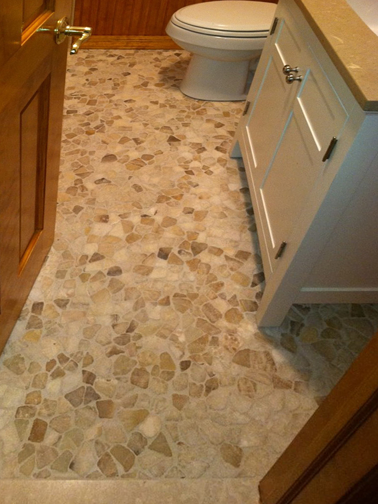 Mixed Quartz Mosaic Tile Bathroom Flooring