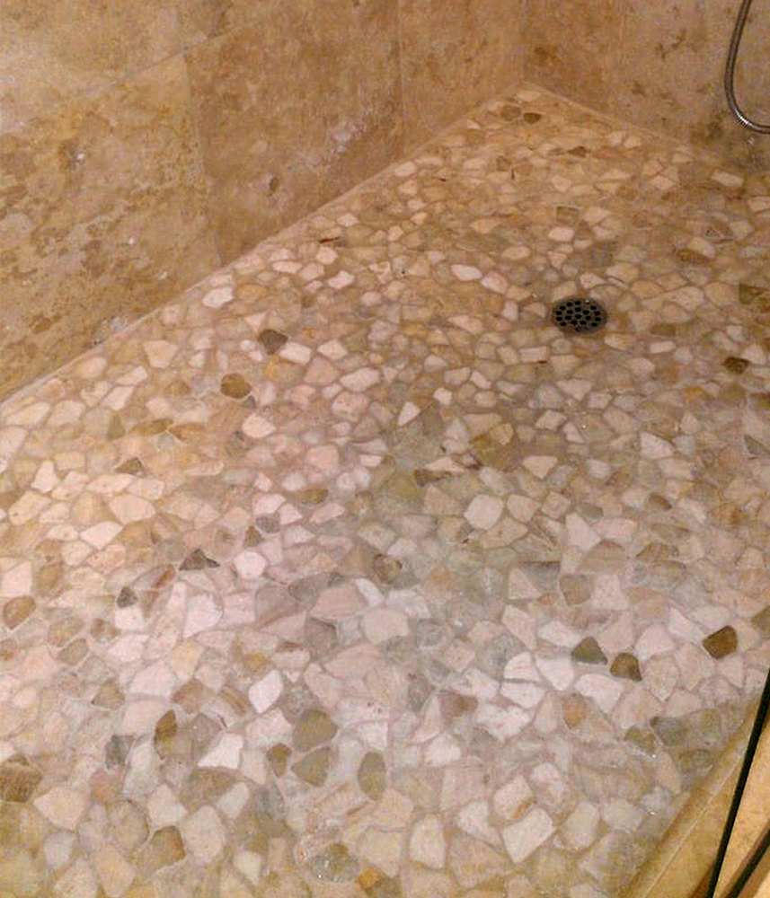 Mixed Quartz Mosaic Tile Shower Floor
