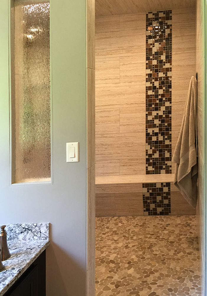 sliced-java-tan-and-white-open-shower-floor